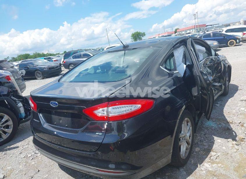 Photo 4 of 2014 Ford Fusion SE (VIN 3FA6P0H77ER179139)