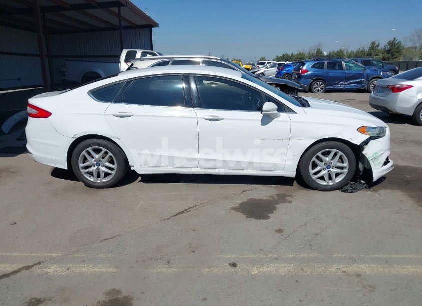 Photo 14 of 2014 Ford Fusion SE (VIN 3FA6P0H77ER204542)