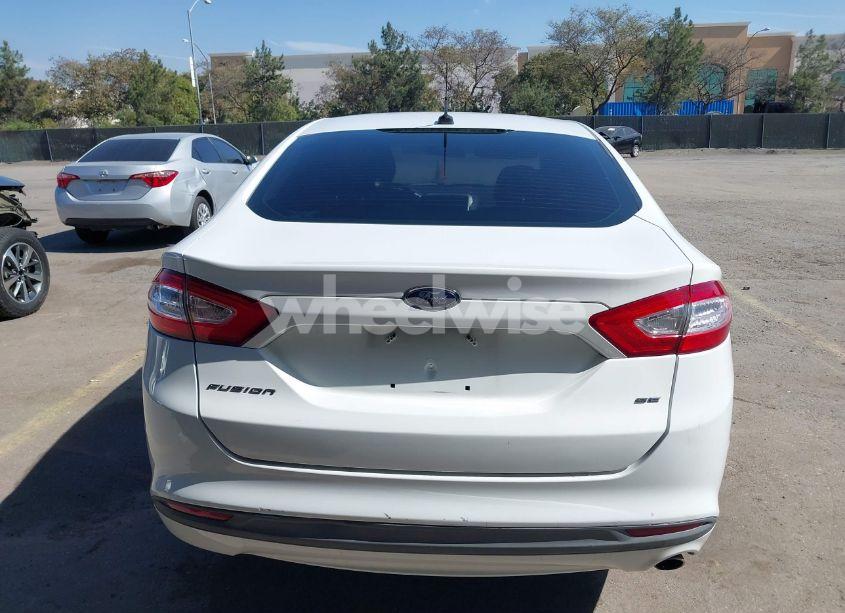 Photo 17 of 2014 Ford Fusion SE (VIN 3FA6P0H77ER204542)