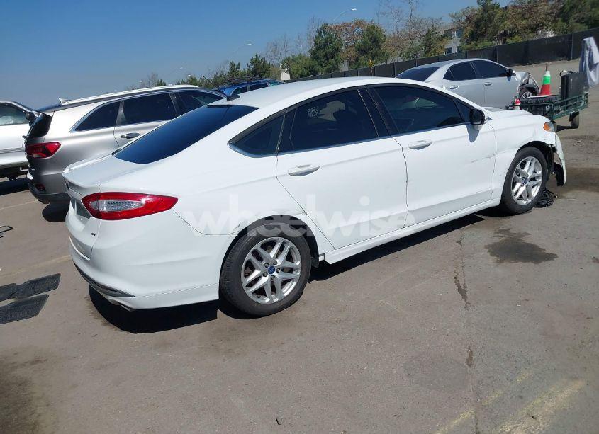 Photo 4 of 2014 Ford Fusion SE (VIN 3FA6P0H77ER204542)