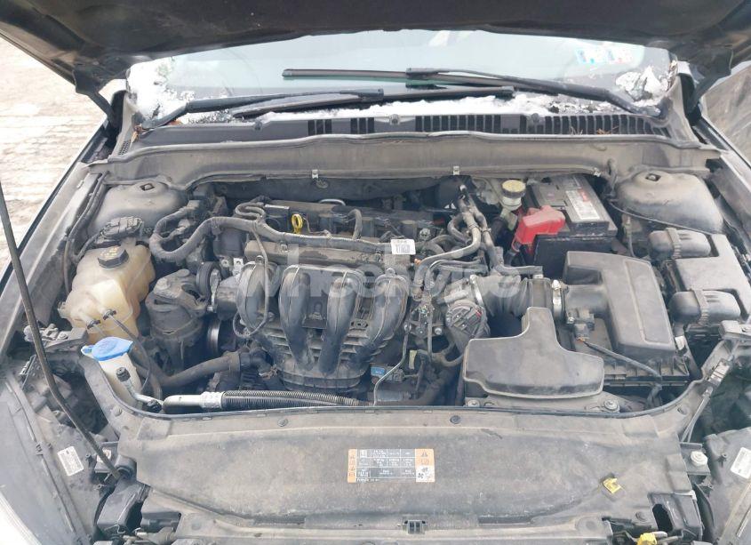 Photo 10 of 2014 Ford Fusion SE (VIN 3FA6P0H77ER218117)