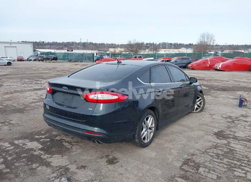Photo 4 of 2014 Ford Fusion SE (VIN 3FA6P0H77ER218117)