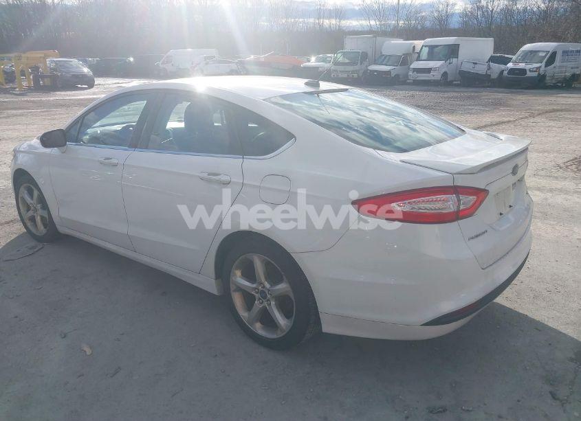 Photo 3 of 2014 Ford Fusion SE (VIN 3FA6P0H77ER243454)