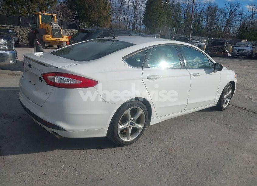 Photo 4 of 2014 Ford Fusion SE (VIN 3FA6P0H77ER243454)