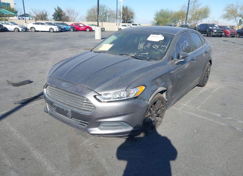 Photo 2 of 2014 Ford Fusion SE (VIN 3FA6P0H77ER256009)