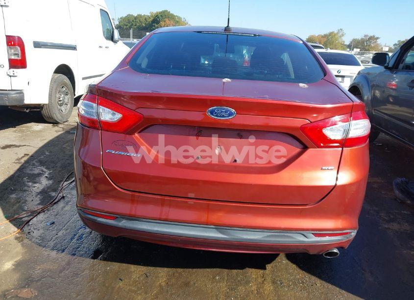Photo 16 of 2014 Ford Fusion SE (VIN 3FA6P0H77ER311655)
