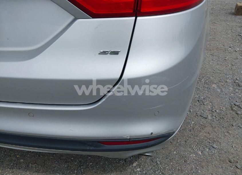 Photo 13 of 2014 Ford Fusion SE (VIN 3FA6P0H77ER328875)