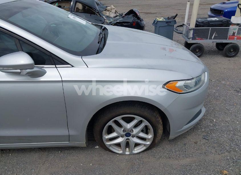 Photo 15 of 2014 Ford Fusion SE (VIN 3FA6P0H77ER328875)