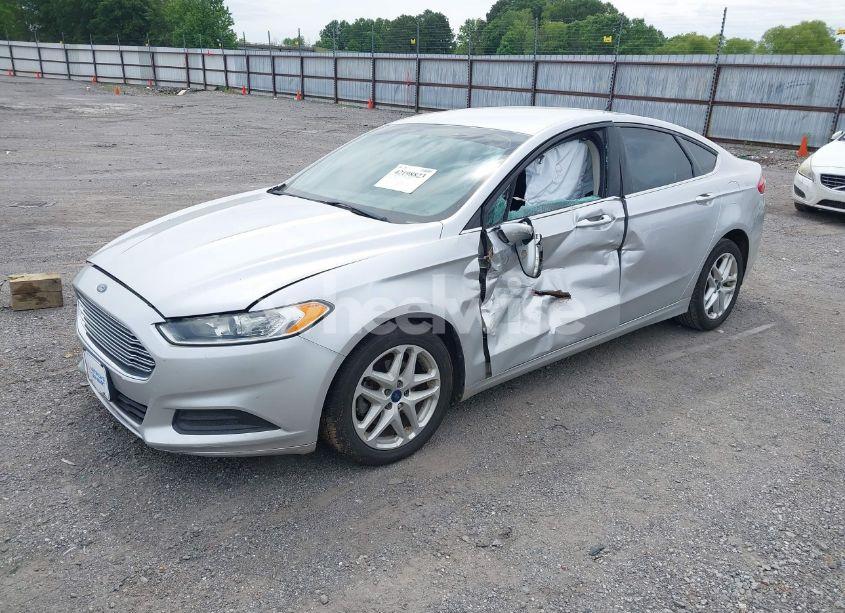 Photo 2 of 2014 Ford Fusion SE (VIN 3FA6P0H77ER328875)