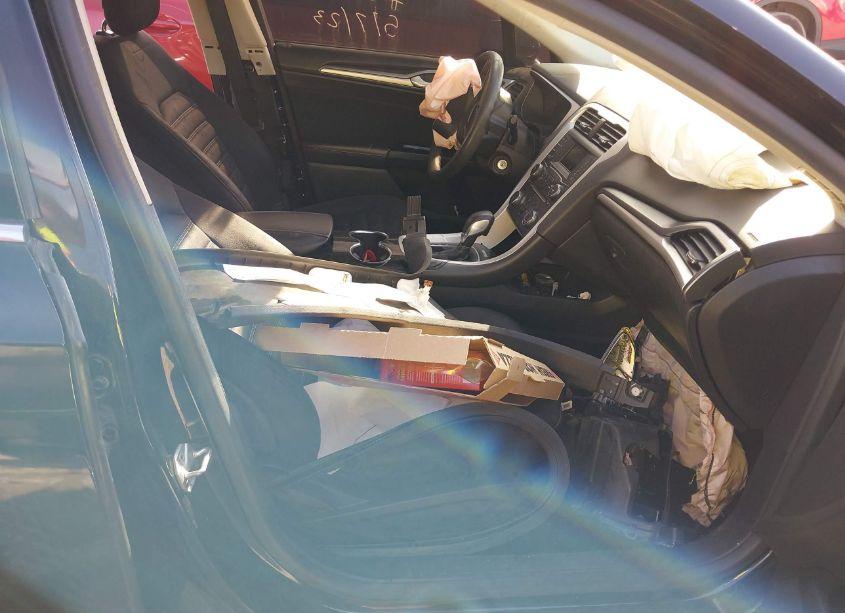 Photo 5 of 2014 Ford Fusion SE (VIN 3FA6P0H77ER364310)