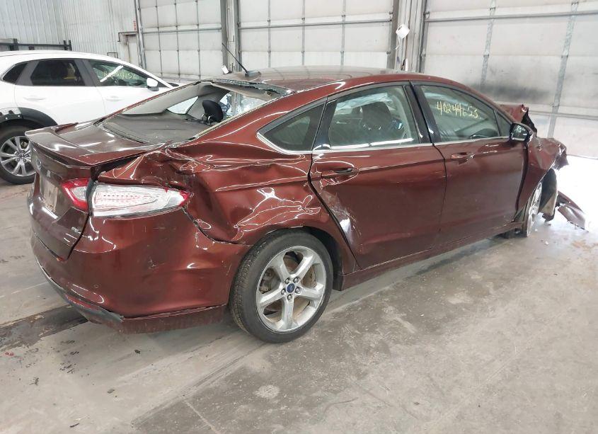 Photo 4 of 2015 Ford Fusion SE (VIN 3FA6P0H77FR114504)