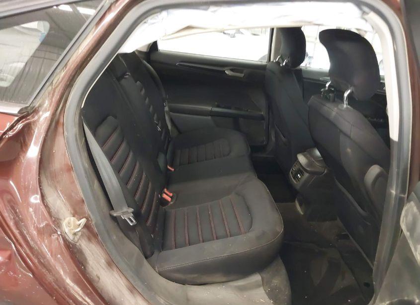 Photo 8 of 2015 Ford Fusion SE (VIN 3FA6P0H77FR114504)