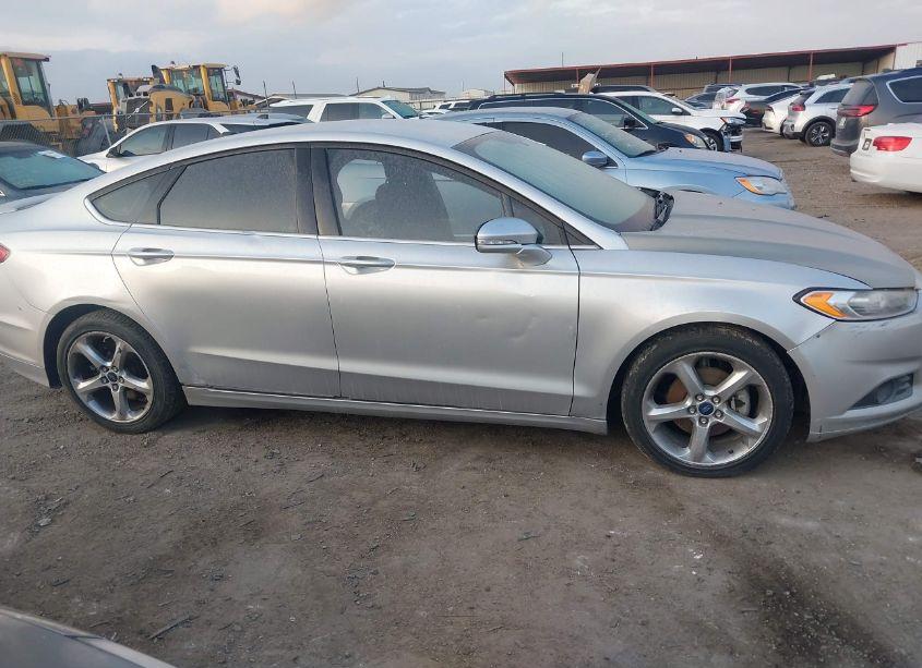 Photo 13 of 2015 Ford Fusion SE (VIN 3FA6P0H77FR115653)