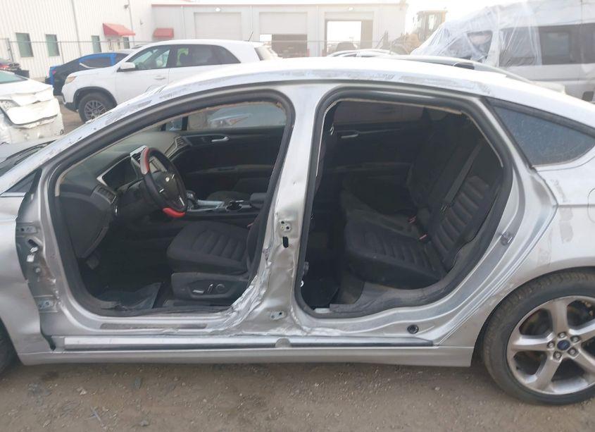 Photo 14 of 2015 Ford Fusion SE (VIN 3FA6P0H77FR115653)