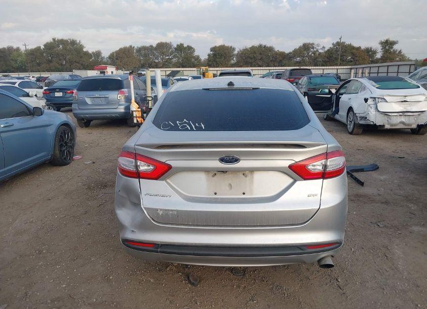 Photo 16 of 2015 Ford Fusion SE (VIN 3FA6P0H77FR115653)