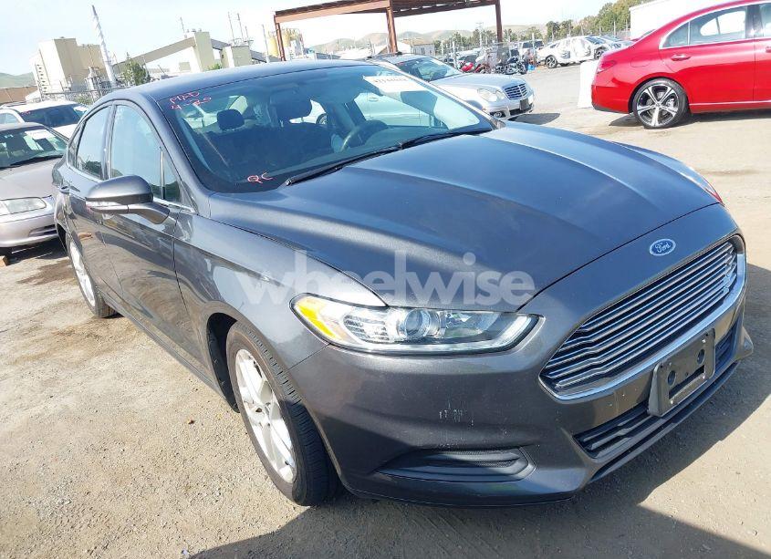 2015 Ford Fusion SE (VIN 3FA6P0H77FR120030) main photo
