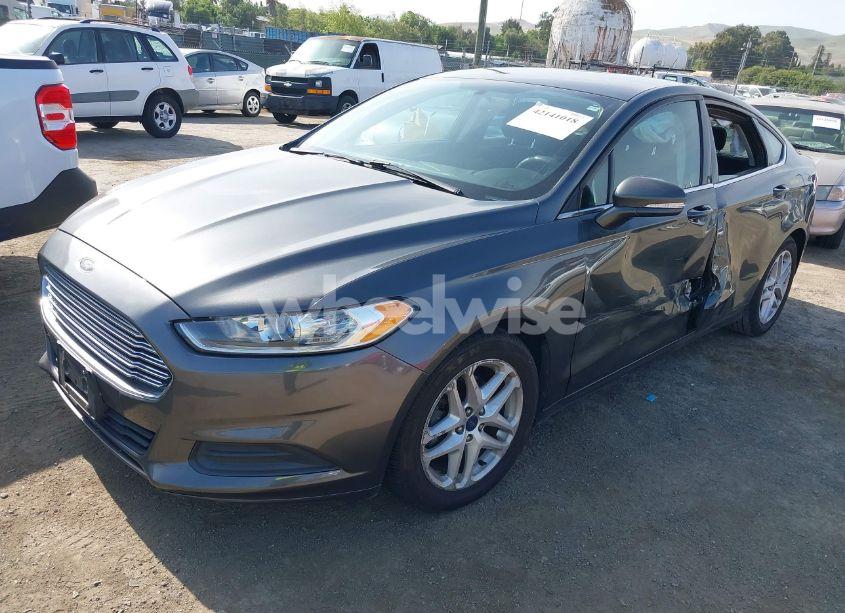 Photo 2 of 2015 Ford Fusion SE (VIN 3FA6P0H77FR120030)