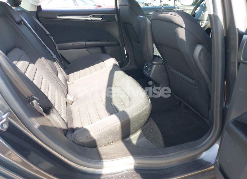 Photo 8 of 2015 Ford Fusion SE (VIN 3FA6P0H77FR120030)