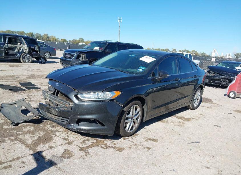 Photo 2 of 2015 Ford Fusion SE (VIN 3FA6P0H77FR167042)