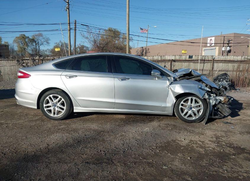 Photo 12 of 2015 Ford Fusion SE (VIN 3FA6P0H77FR198243)