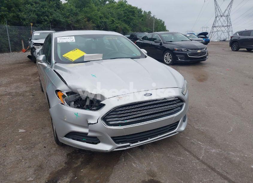 Photo 13 of 2015 Ford Fusion SE (VIN 3FA6P0H77FR210715)