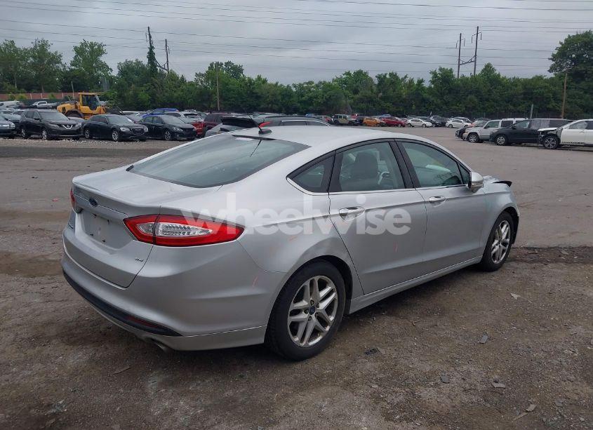 Photo 16 of 2015 Ford Fusion SE (VIN 3FA6P0H77FR210715)