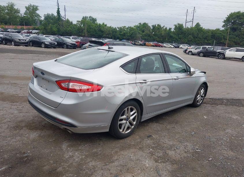 Photo 4 of 2015 Ford Fusion SE (VIN 3FA6P0H77FR210715)