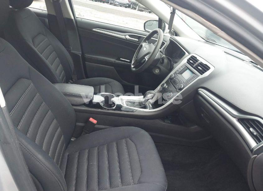 Photo 5 of 2015 Ford Fusion SE (VIN 3FA6P0H77FR210715)