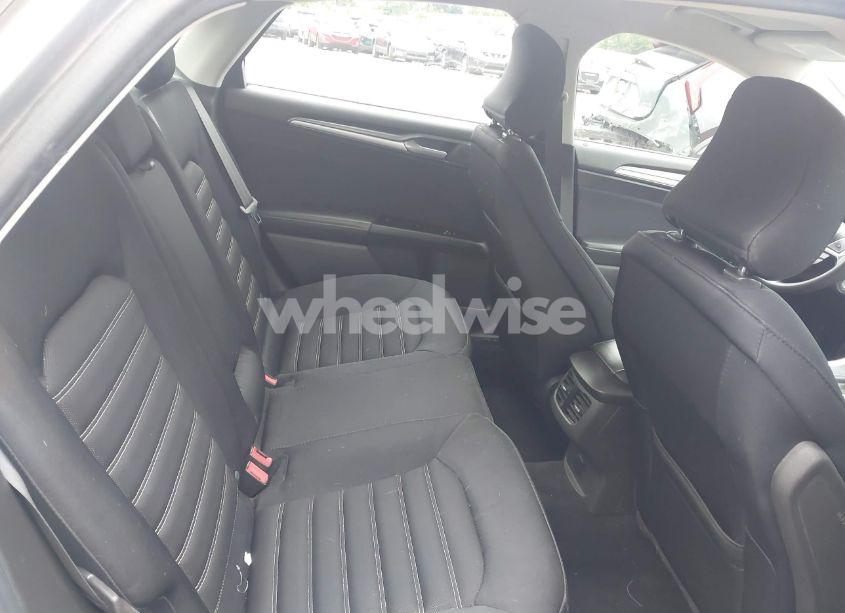 Photo 8 of 2015 Ford Fusion SE (VIN 3FA6P0H77FR210715)