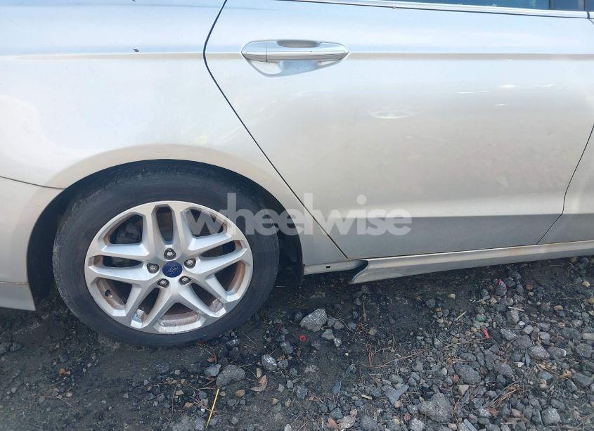 Photo 14 of 2015 Ford Fusion SE (VIN 3FA6P0H77FR236229)