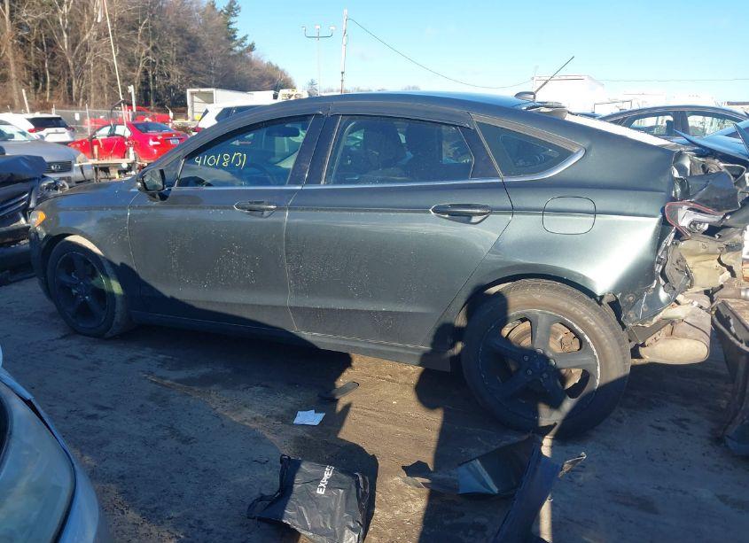 Photo 14 of 2015 Ford Fusion SE (VIN 3FA6P0H77FR266900)