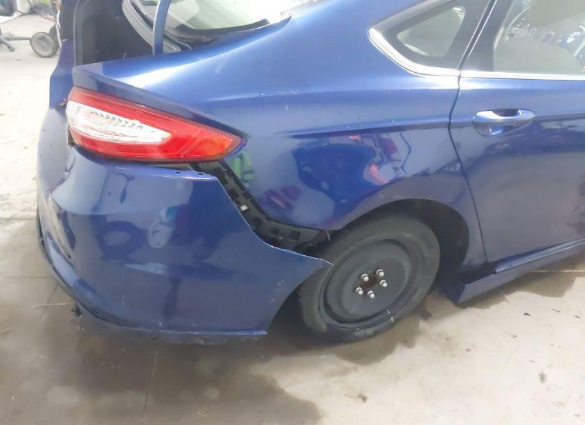 Photo 18 of 2015 Ford Fusion SE (VIN 3FA6P0H77FR301645)