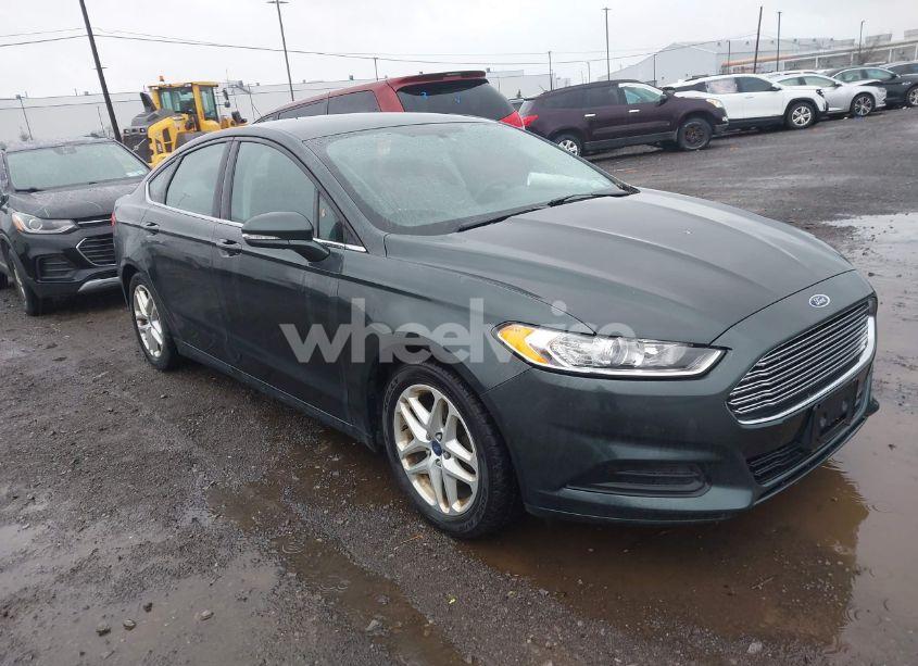 2015 Ford Fusion SE (VIN 3FA6P0H77FR302388) main photo