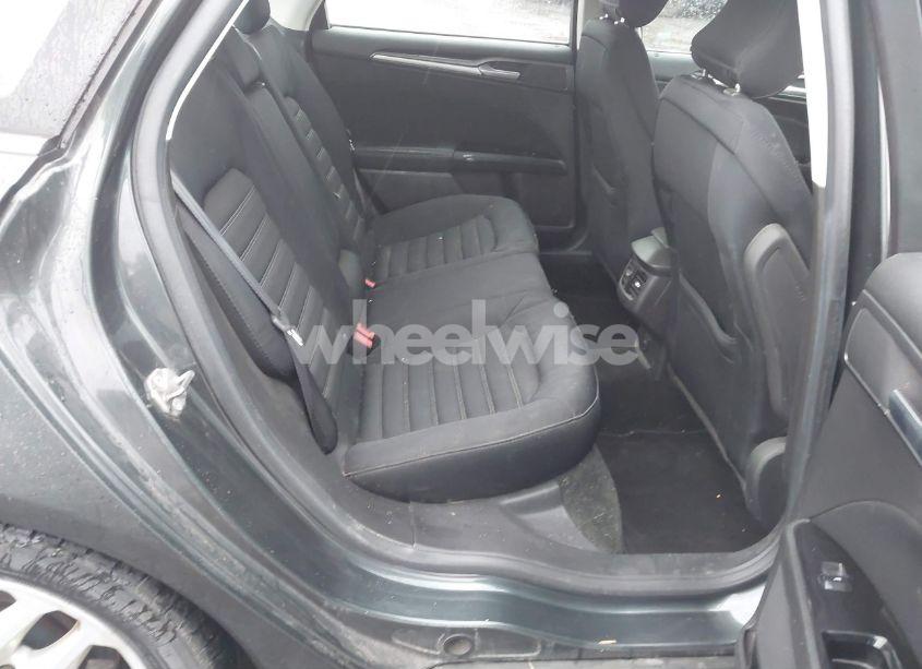 Photo 8 of 2015 Ford Fusion SE (VIN 3FA6P0H77FR302388)