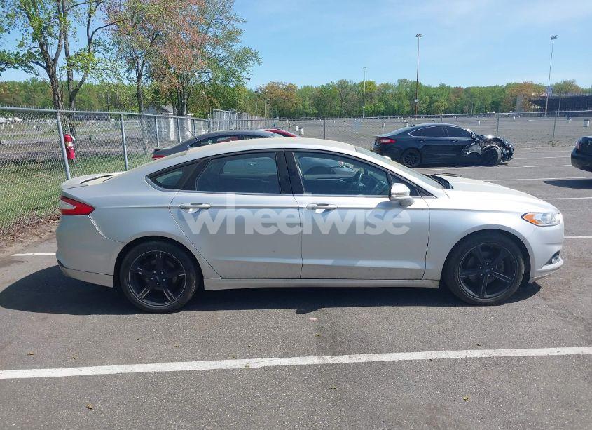 Photo 13 of 2016 Ford Fusion SE (VIN 3FA6P0H77GR125519)