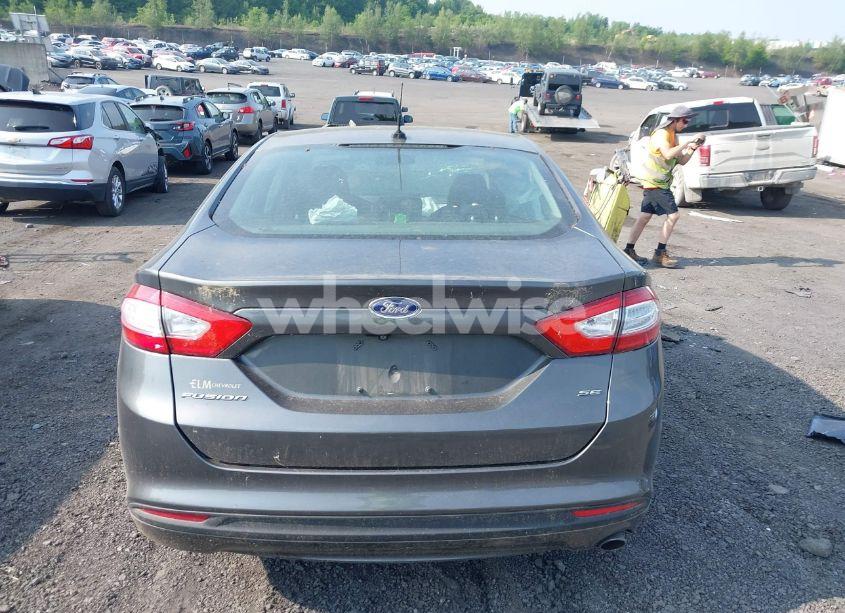 Photo 16 of 2016 Ford Fusion SE (VIN 3FA6P0H77GR129120)