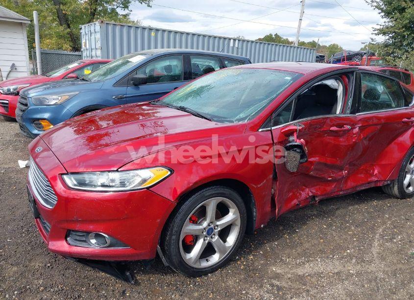 Photo 6 of 2016 Ford Fusion SE (VIN 3FA6P0H77GR162571)