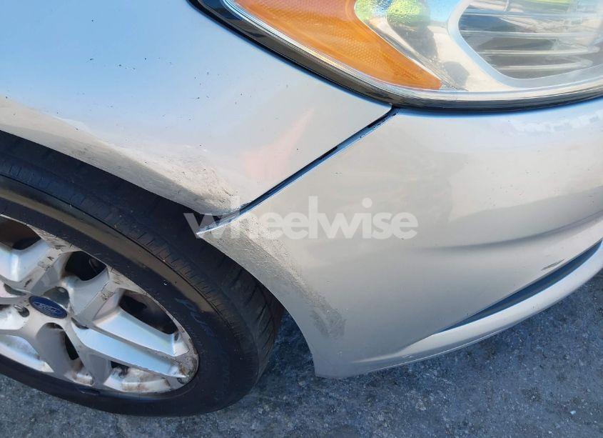 Photo 6 of 2016 Ford Fusion SE (VIN 3FA6P0H77GR200106)