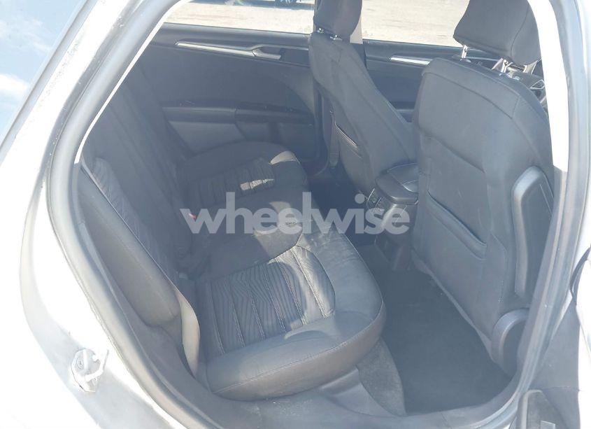 Photo 8 of 2016 Ford Fusion SE (VIN 3FA6P0H77GR200106)