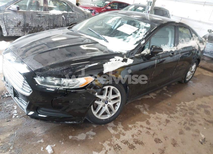 Photo 2 of 2016 Ford Fusion SE (VIN 3FA6P0H77GR207475)