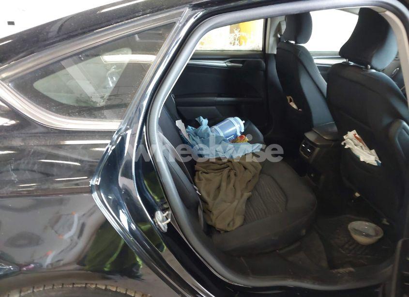 Photo 8 of 2016 Ford Fusion SE (VIN 3FA6P0H77GR207475)