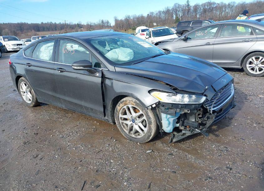 2016 Ford Fusion SE (VIN 3FA6P0H77GR310508) main photo