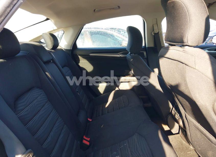 Photo 8 of 2016 Ford Fusion SE (VIN 3FA6P0H77GR319015)