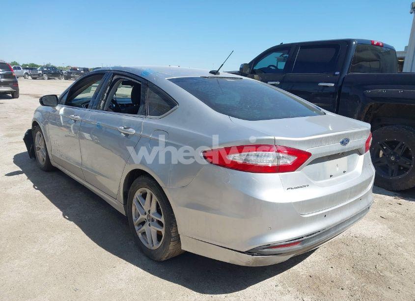 Photo 3 of 2016 Ford Fusion SE (VIN 3FA6P0H77GR365475)