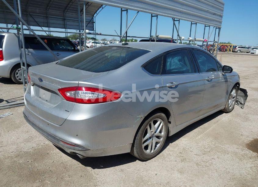 Photo 4 of 2016 Ford Fusion SE (VIN 3FA6P0H77GR365475)