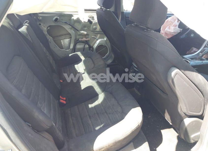 Photo 8 of 2016 Ford Fusion SE (VIN 3FA6P0H77GR365475)