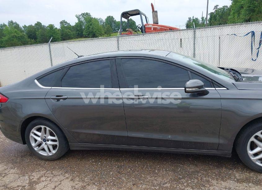 Photo 14 of 2016 Ford Fusion SE (VIN 3FA6P0H77GR367727)