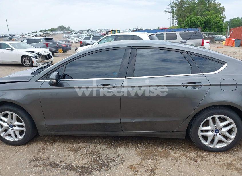 Photo 15 of 2016 Ford Fusion SE (VIN 3FA6P0H77GR367727)