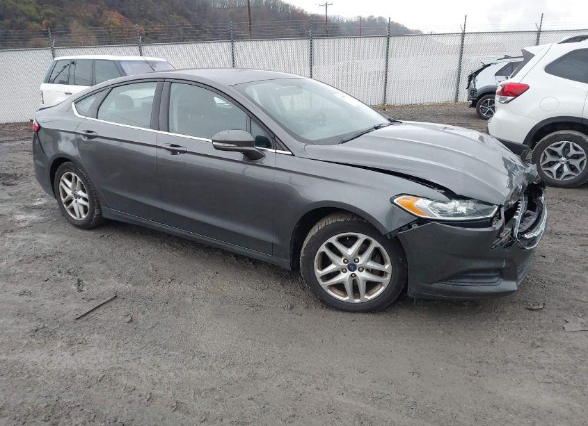 2016 Ford Fusion SE (VIN 3FA6P0H77GR373916) main photo