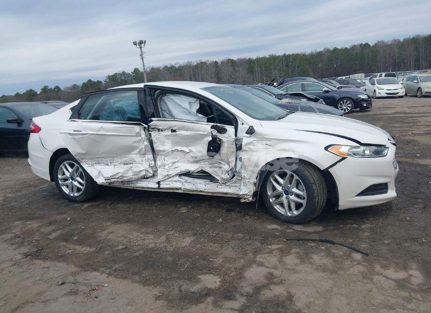 Photo 13 of 2016 Ford Fusion SE (VIN 3FA6P0H77GR390635)